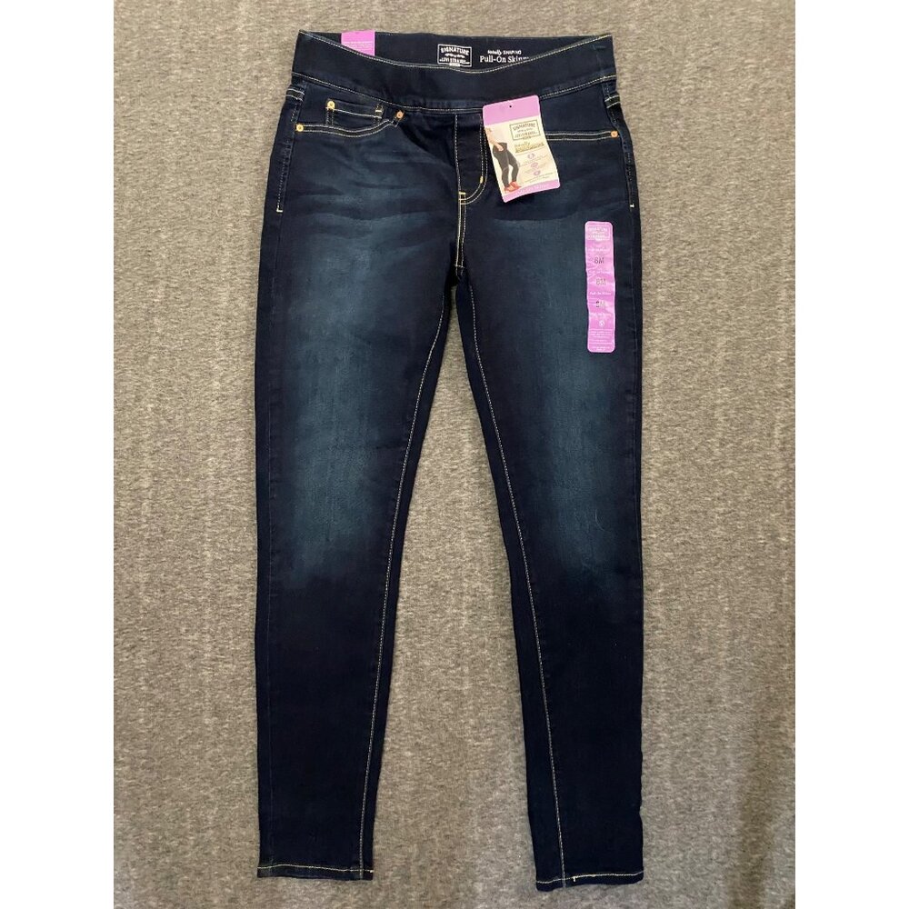Levi's Signature Gold Womens Jeans Size 8 Pull On Skinny Totally Shaping Stretch